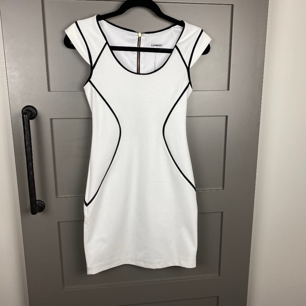 White & Black Express Dress